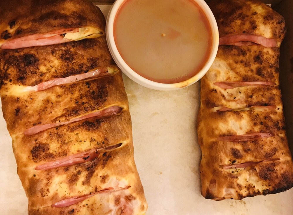 Dina's Pizza & Pub Dina's Pizza & Pub