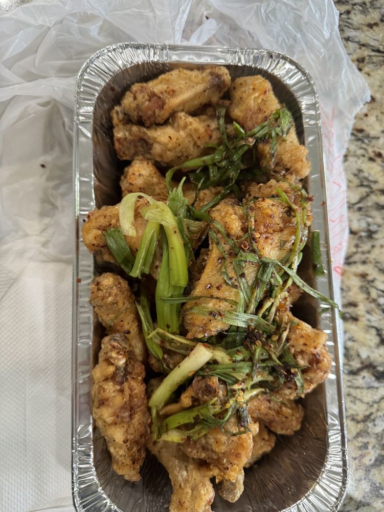 J&J wings and seafood