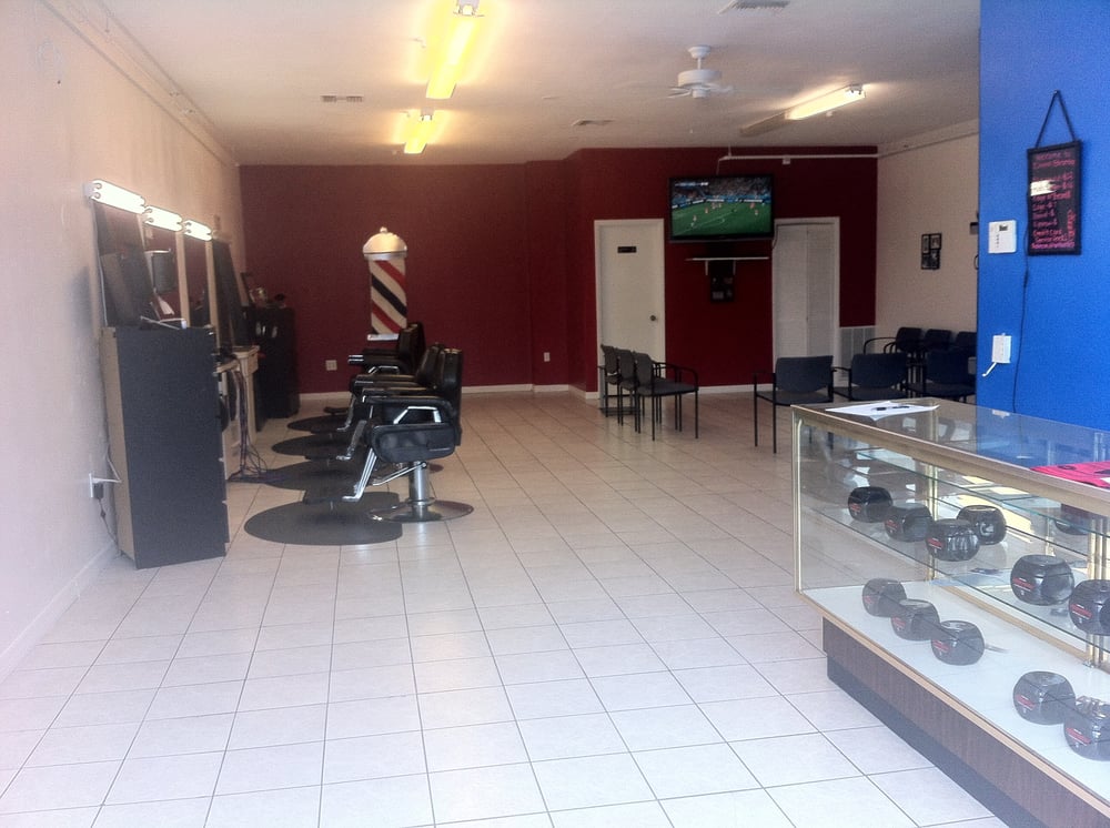 Divine 15 Photos Barbers 6520 US Hwy 301 S, Riverview