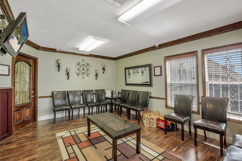 image of business Trinity Dental Centers - Denver Harbor