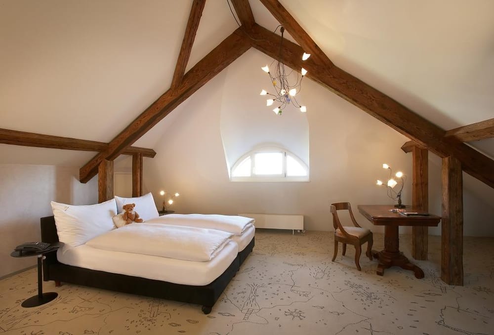Romantik Hôtel de l'Ours - Sugiez