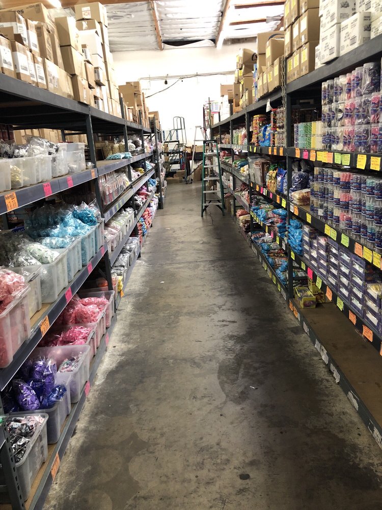 Wholesale Candy Warehouse