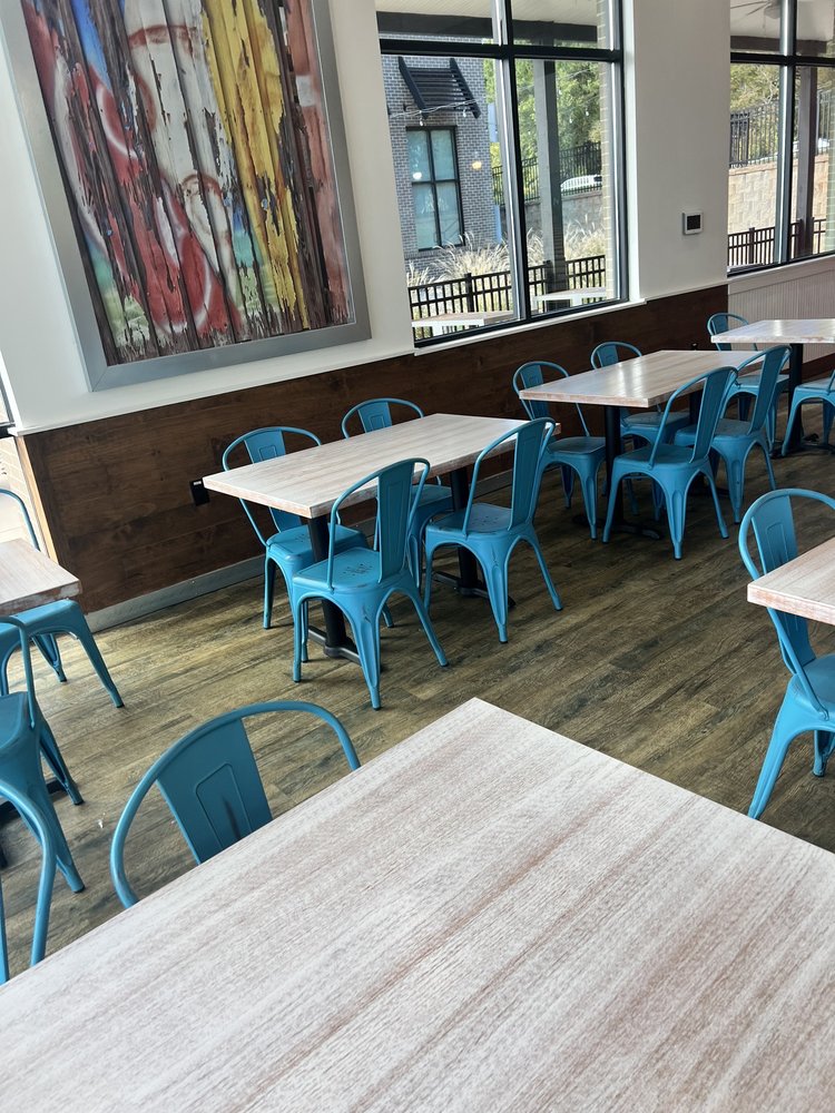 Tropical Smoothie Cafe