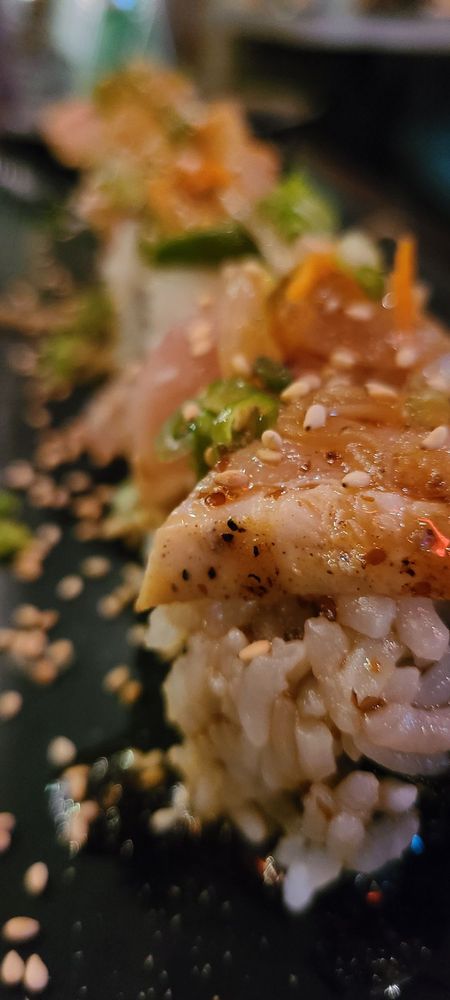 Goyen Sushi & Robata