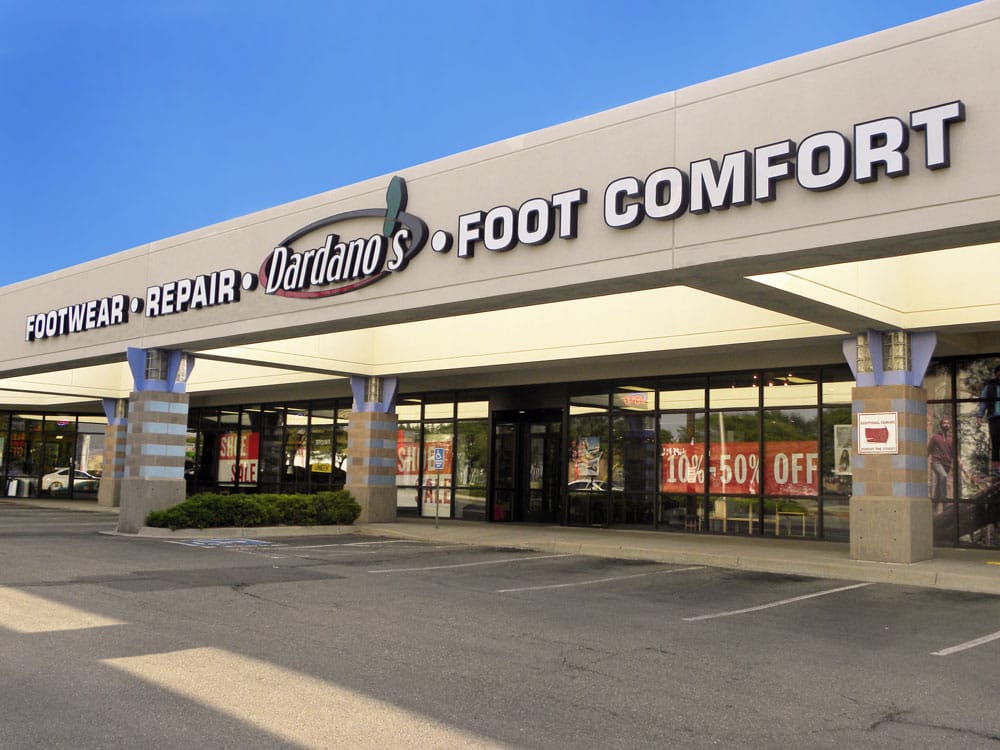 Dardano’s 43 Photos & 146 Reviews Shoe Stores 1550 S Colorado