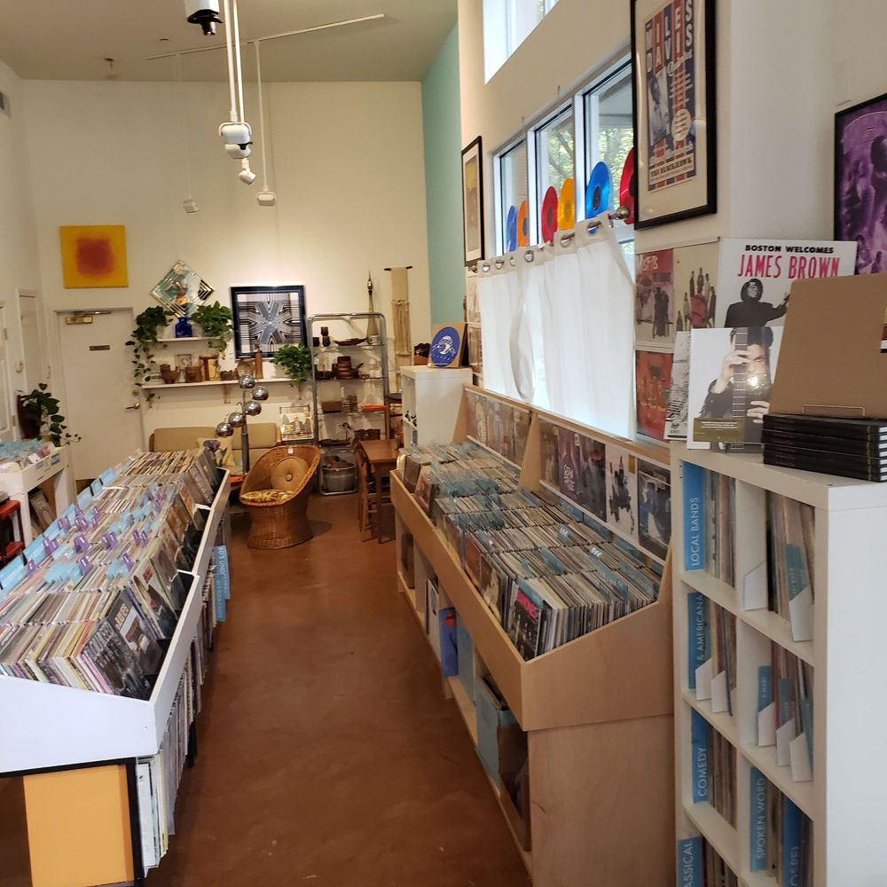 Kicksville Vinyl & Vintage