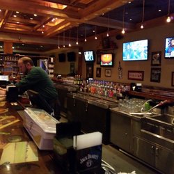 Gumbeaux S Sports Oyster Bar 16 Photos 18 Reviews Seafood Photo Of Gumbeaux S Sports Oyster Bar Kinder La United States