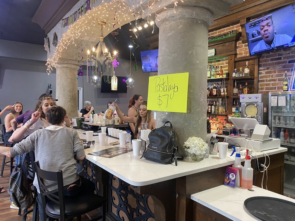 Bisou Lounge