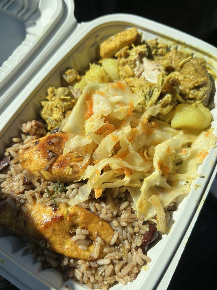 Casamon Fine Caribbean Cuisine