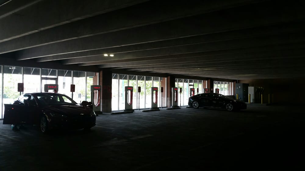 Tesla supercharger EV Charging Stations 215 North Cascade Ave