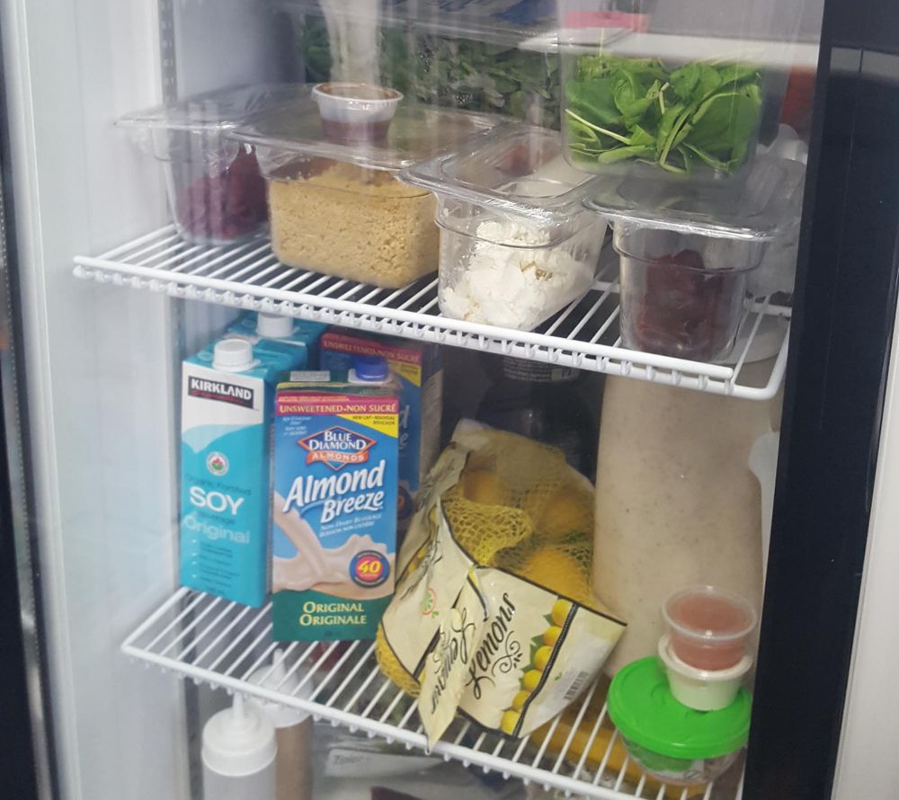 Freshed Right Salad and Juice Bar