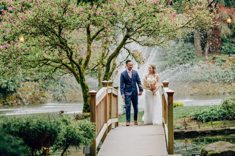 The Lakeside Gardens