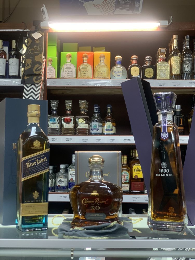 Downtown Liqour and Foods