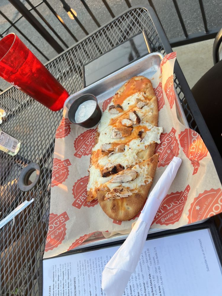 Fat Dog's Grille & Pub