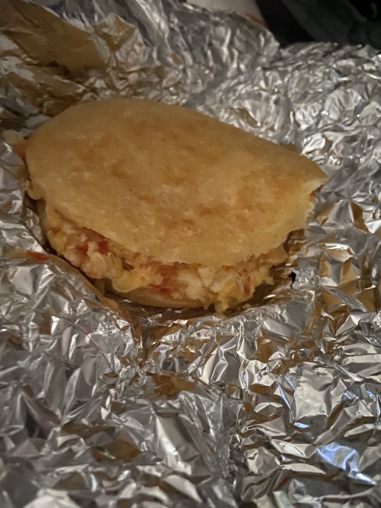 Chamos's Latin Food