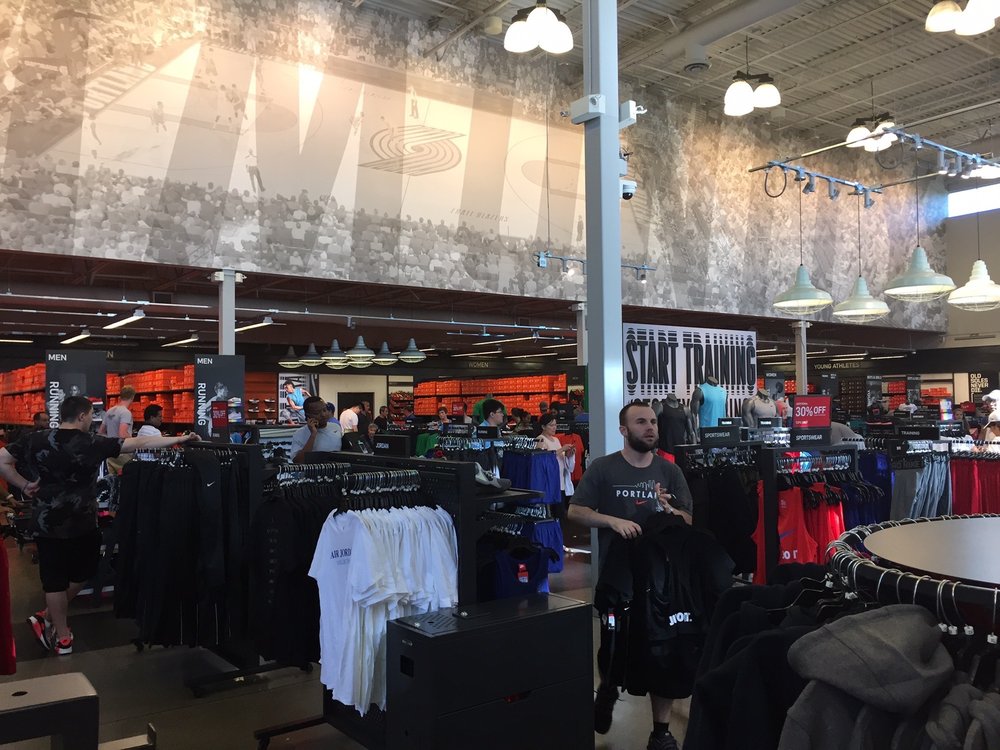 mlk nike outlet