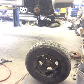 Hutchins Auto Repair 14 Photos 3104 Bechelli Ln Photo Of Hutchins Auto Repair Redding Ca United States So Called