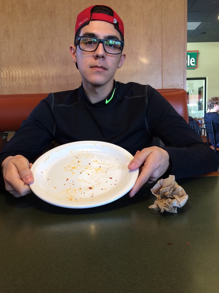 Me And My Pal Here Enjoyed Our Delicious Lunch Buffet Today D Photo Of Round Table Manteca Ca United States Me And My
