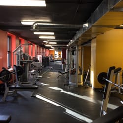 610+ Civic Center Gym Gratis
