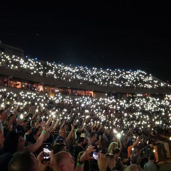 Jones Beach Theater 479 Photos 253 Reviews Music Venues 1000 Photo Of Jones Beach Theater Wantagh Ny United States
