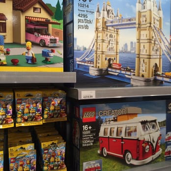 Lego store 36 photos & 16 reviews toy stores 5 rue guiraude ...