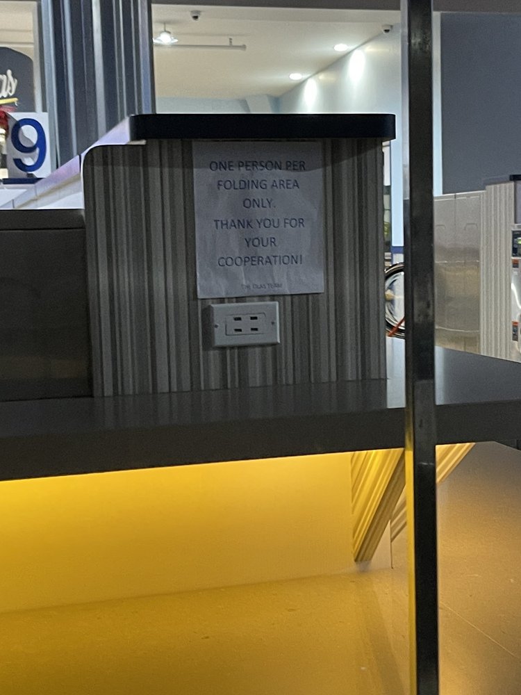 Olas Express Laundromat & Wash and Fold