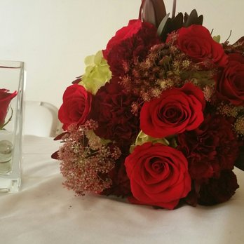 Van Nuys Flowers 82 Photos 64 Reviews Florists 16225 Victory Photo Of Van Nuys Flowers Ca United States Simple Is