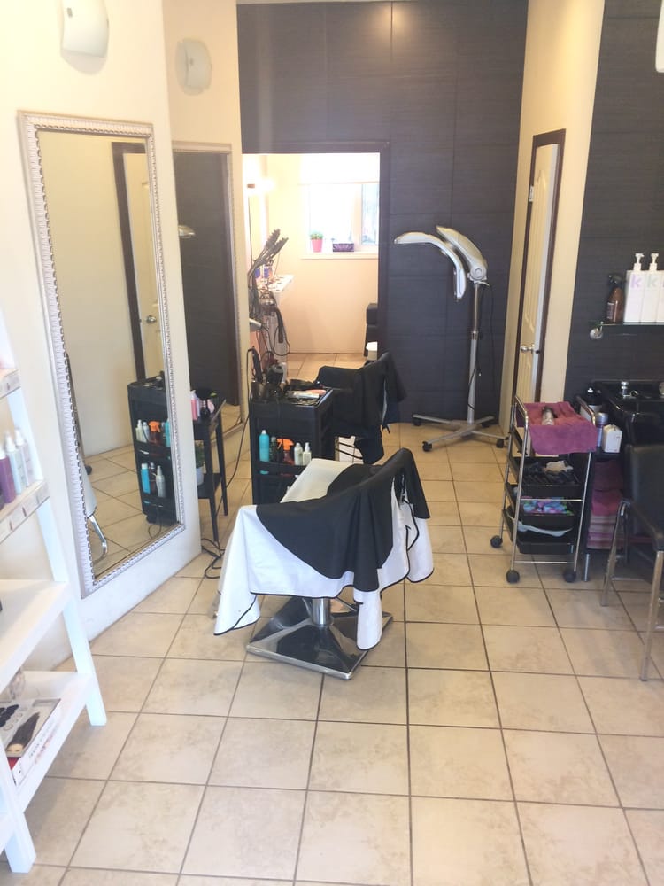 Yoon Young Hair Studio 10 Photos Hair Salons 7725 85 Street NW