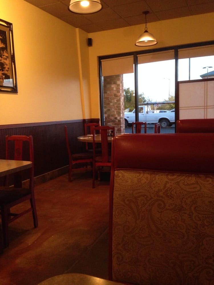 eC’s Asian Station 25 Photos & 34 Reviews Chinese 200 W Grand Ave