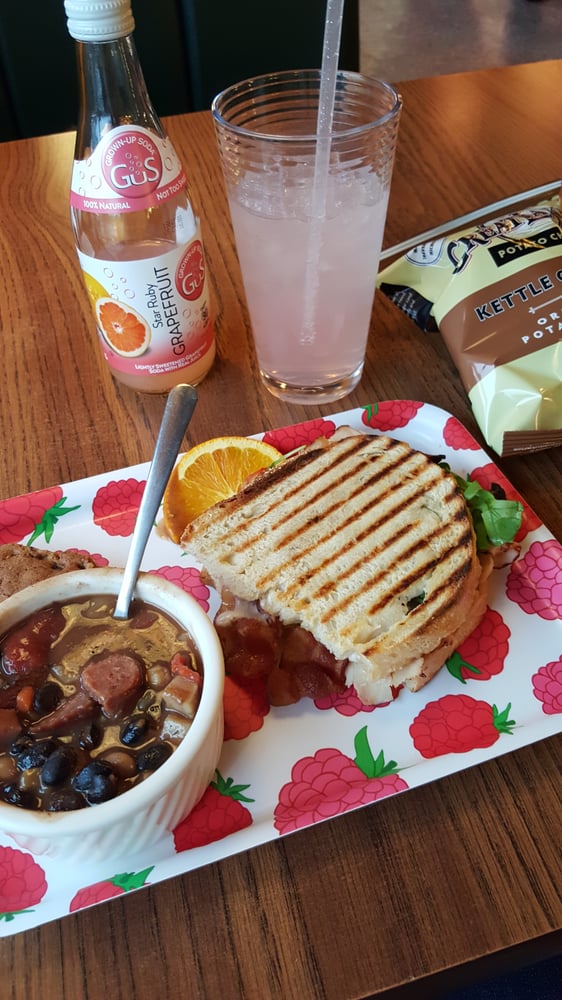 Village Baker 14 Photos & 29 Reviews Bakeries 617 E Savidge St