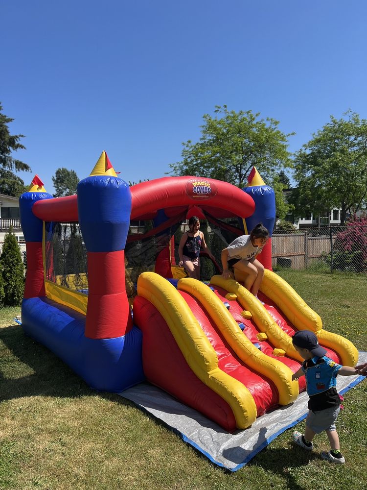Bouncy Castle Vancouver