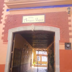 Hotel Antiguo Vapor Hotels Galarza 5 Guanajuato Mexico Photo Of Hotel Antiguo Vapor Guanajuato Mexico Fachada