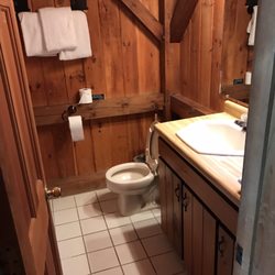Archers Mountain Inn Closed 41 Photos 23 Reviews Bed