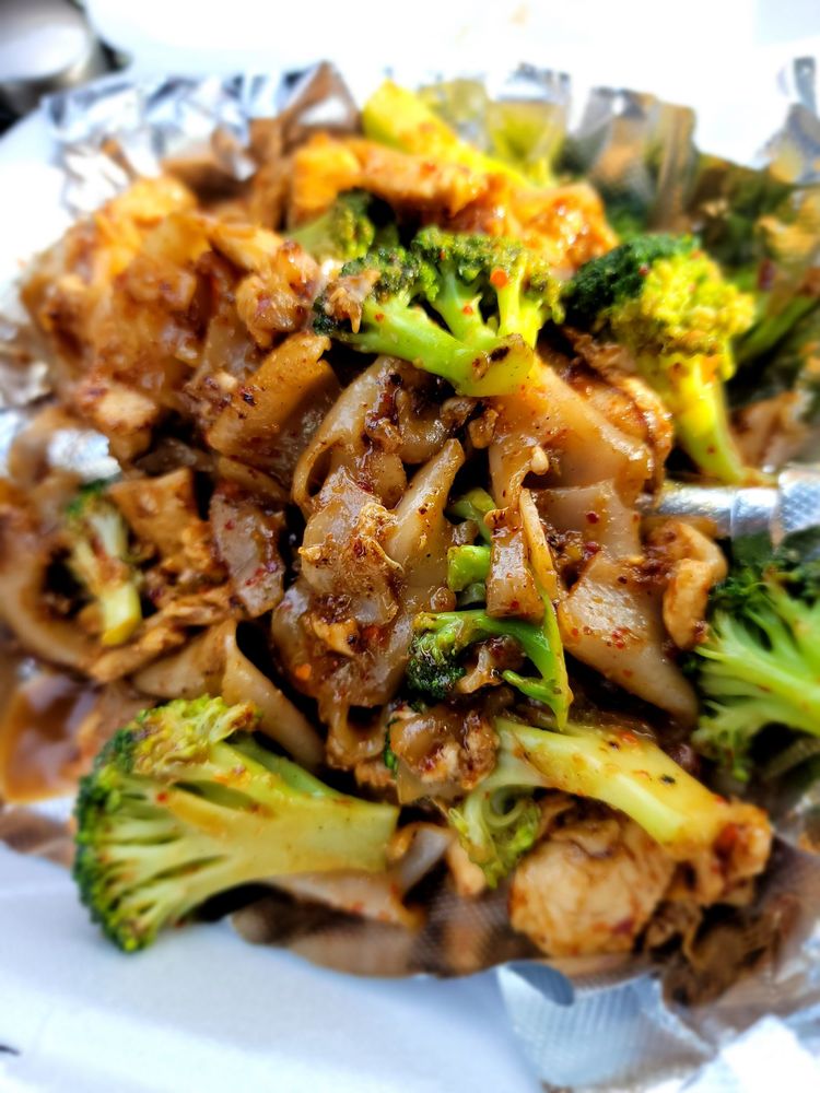 Yum Yum Thai Cuisine