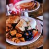 Genessee Royale Bistro