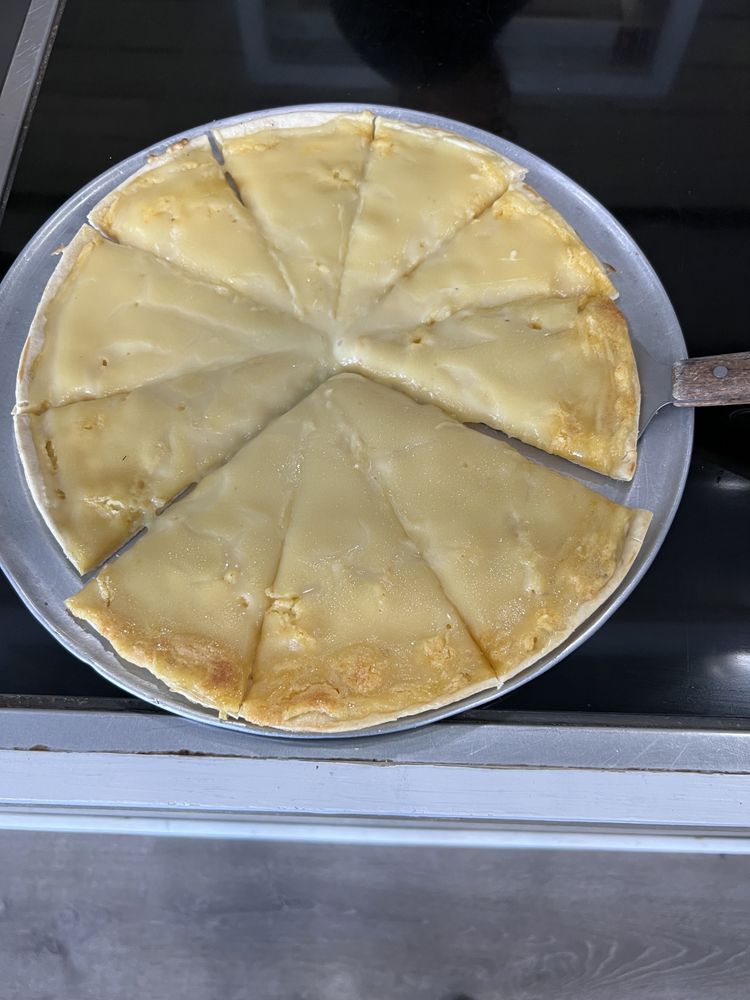 In/Out Pizza
