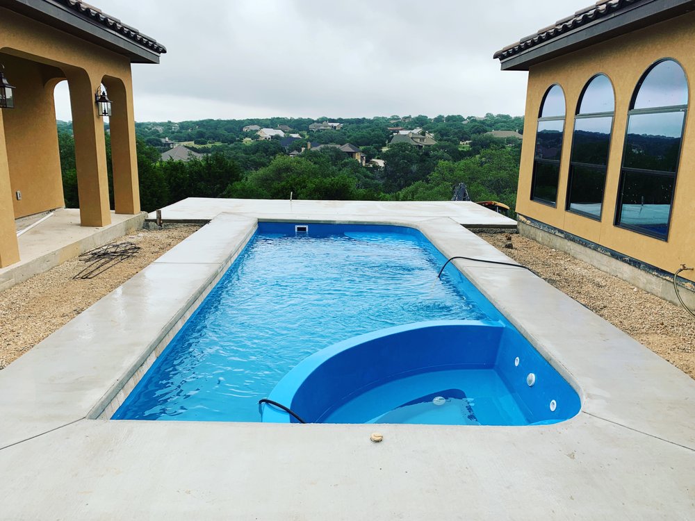 ACE Fiberglass Pool & Patio