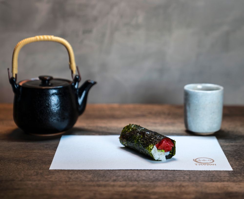 Yunomi Handroll