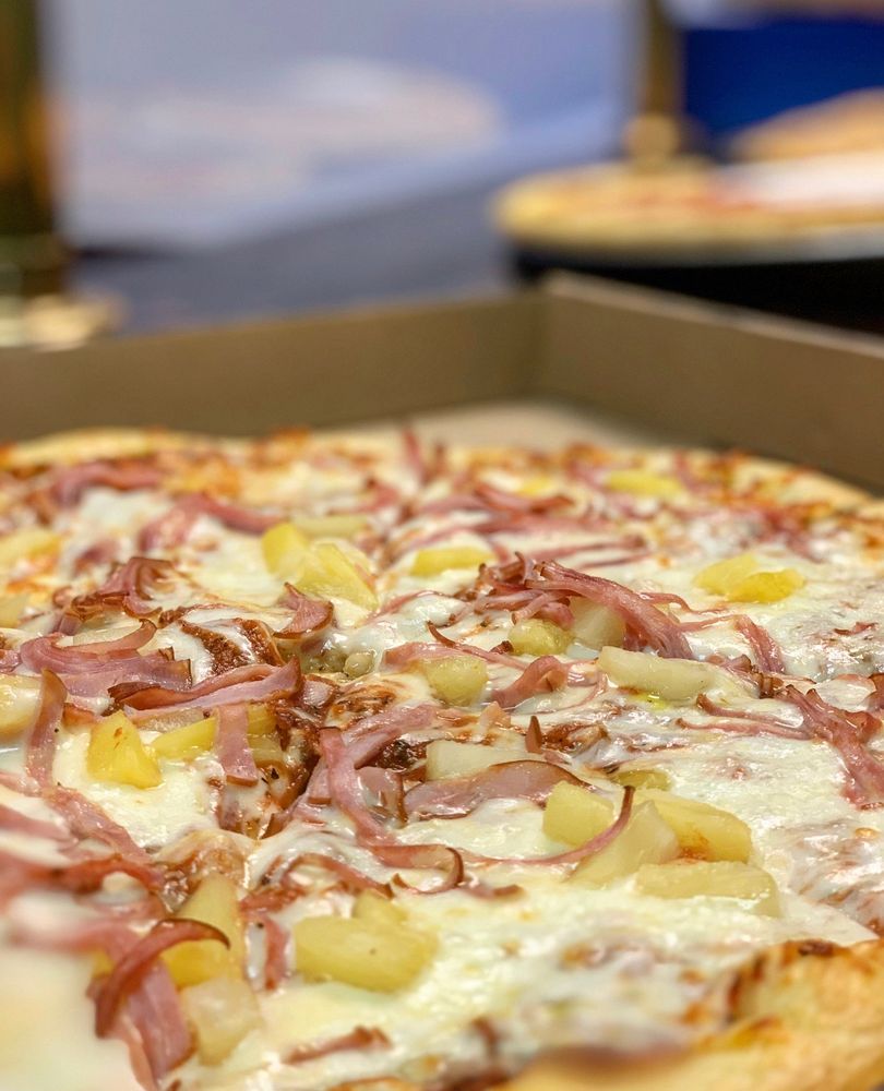 Tommie’s Pizza Tommie’s Pizza