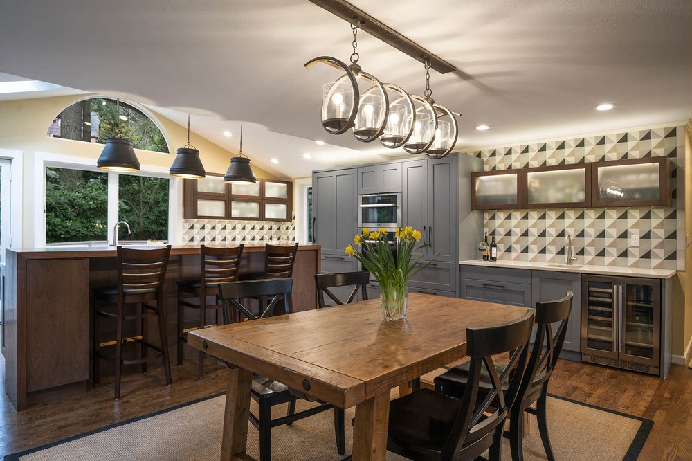 image of business Luna Kitchen and Bath