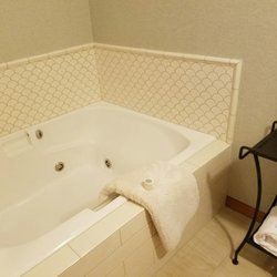 The Waves Cannon Beach 46 Photos 50 Reviews Hotels 188 W 2nd Photo Of The Waves Cannon Beach Or United States Spotless