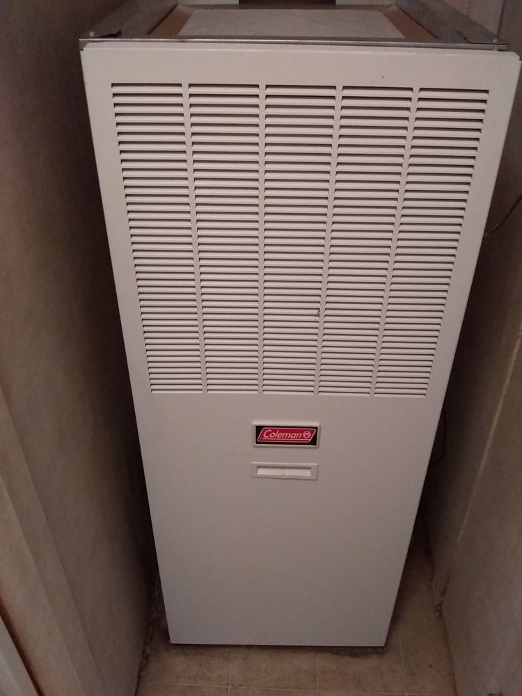 image of business Floresville Air Conditioning & Heating
