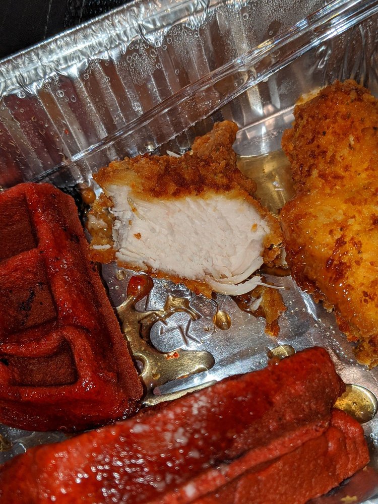 Lash West Indian & American Cuisine