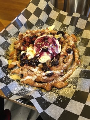 funnel cakes factory desserts