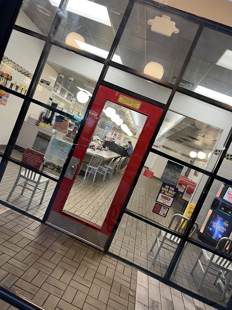 Waffle House - Wilmington