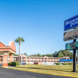 Rodeway Inn 16 Photos Hotels 5001 East Silver Spring Photo Of Rodeway Inn Silver Springs Fl United States