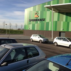 Sporthouse Sports Clubs 124 Lodge Avenue Dagenham Photo Of Sporthouse Dagenham London United Kingdom