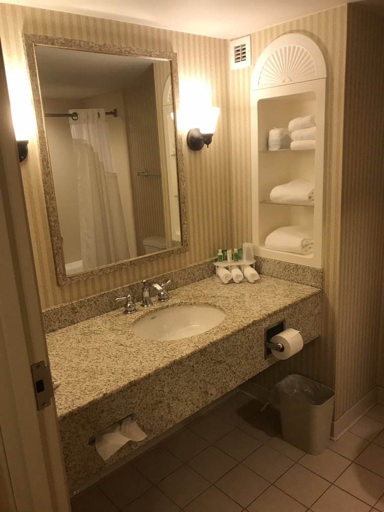 Holiday Inn Express & Suites Drums-Hazleton