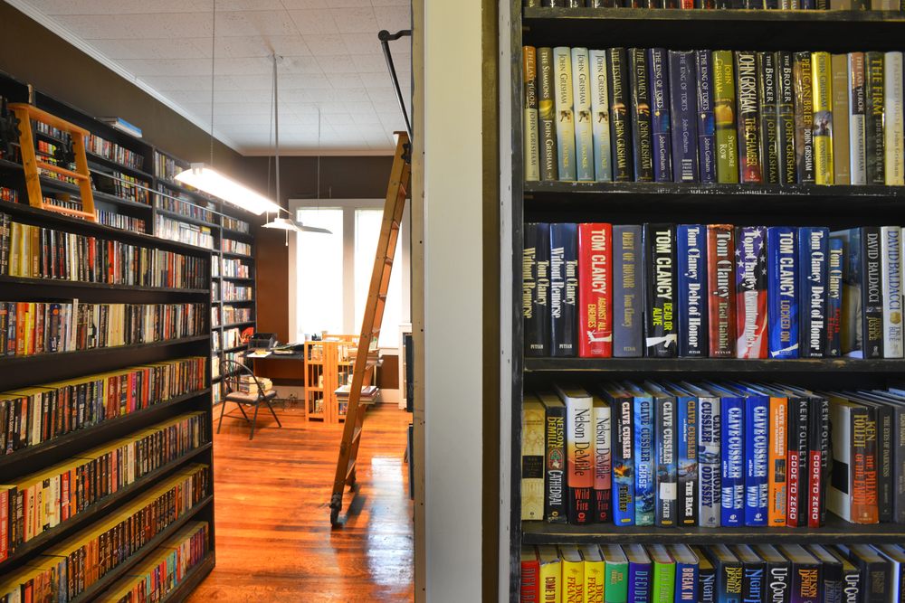 Oz Rare & Used Books