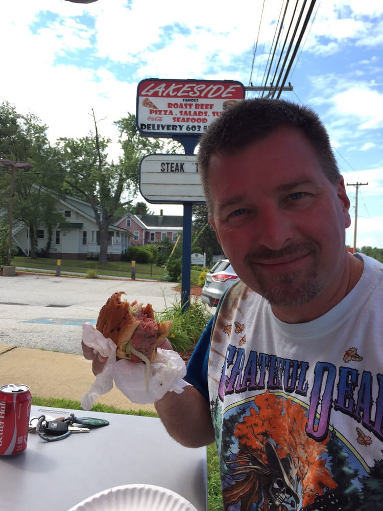 Lakeside Famous Roast Beef Pizza & Seafood 24 Reviews Pizza 1091 Union Ave, Laconia, NH